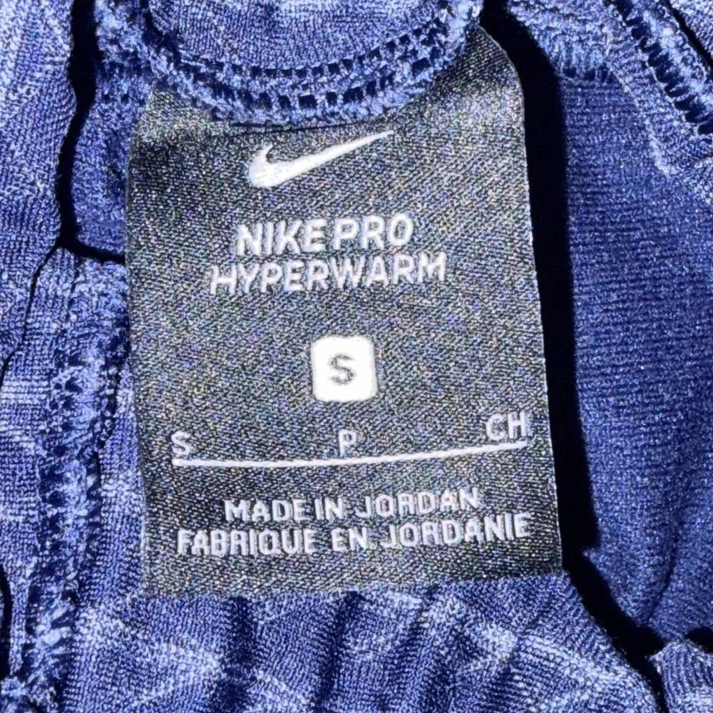 Nike Pro Hyper Warm Long Sleeve Turtleneck Thermal Top Small